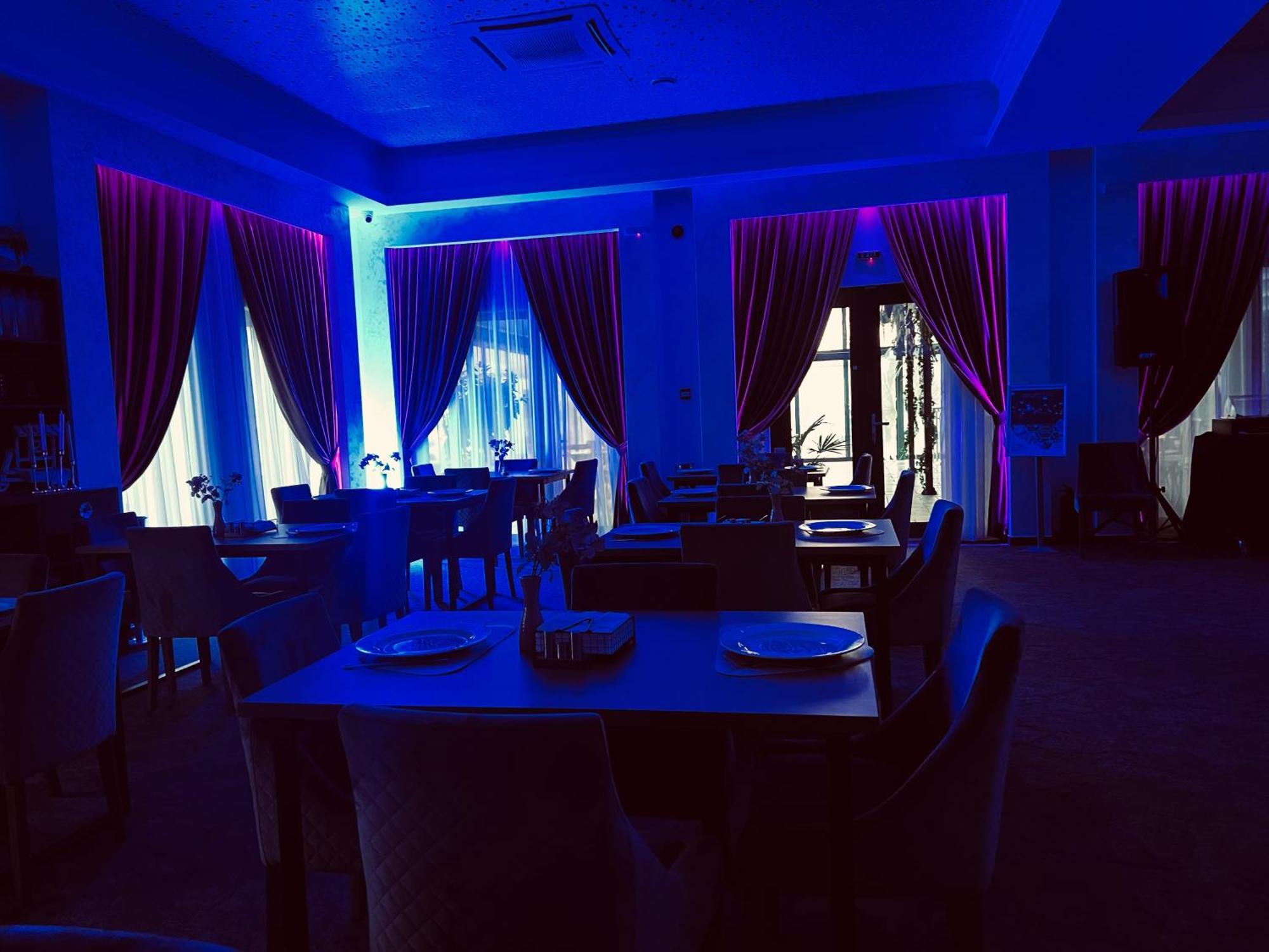 River Place ピテシュティ エクステリア 写真